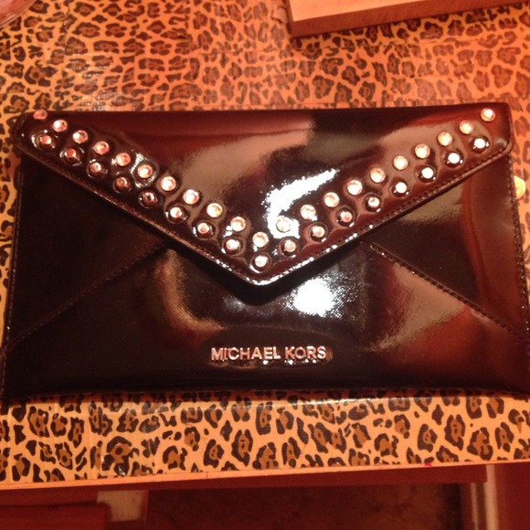Stunning Michael Kors clutch!!