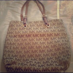 Michael Kors Tote Bag bundle @missbrea