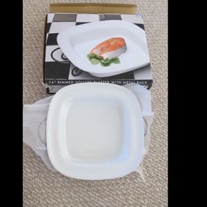 LARGE RIMMED WHITE SERVING PLATTER W/ METAL RACK