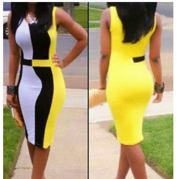 Sleeves Scoop neck