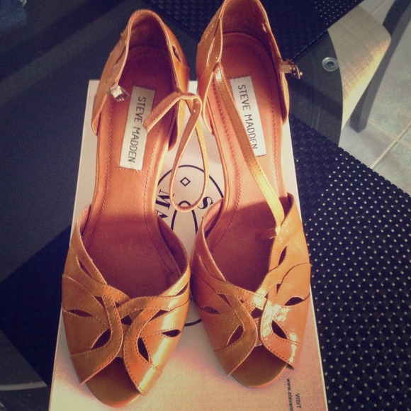 Steve Madden Gardner Tan Leather size 7