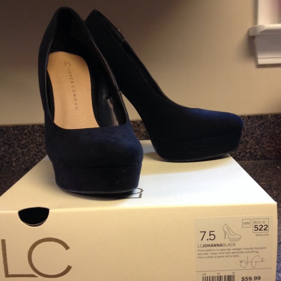 Lauren Conrad  black heels