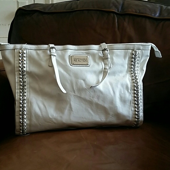 Kenneth Cole Reaction tote