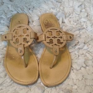 Tory Burch Sandals/Ray Ban Bundle
