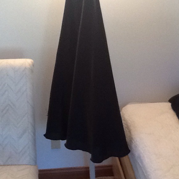 Shiny black full length skirt - Picture 1 of 3