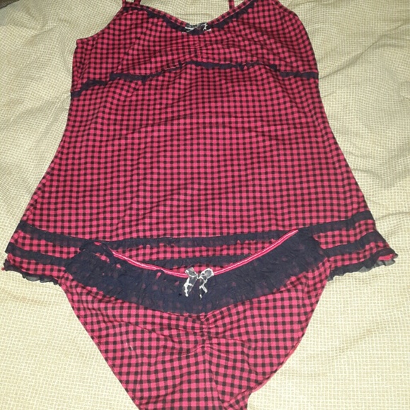 Never been worn  ..Juicy Couture pj's,  baby dolls