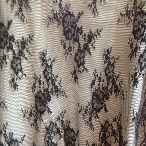 Jennifer Lopez sweater brand new.