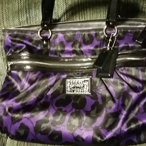 Authentic coach handbag