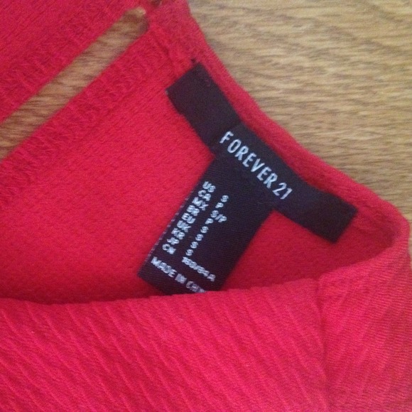 Forever 21 Dresses - Forever 21 Lace Back Dress NEVER WORN Forever 21 Dresses - Forever 21 Lace Back Dress NEVER WORN