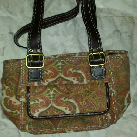 RELIC - Picture 2 of 4