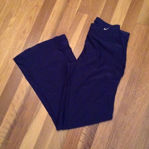 Nike yoga pants