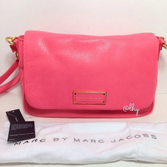 ❌SOLD❌ MARC BY MARC JACOBS LEA CROSSBODY BAG - Picture 2 of 4