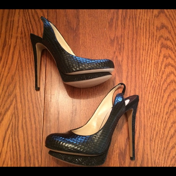 100% authentic Nicholas Kirkwood Python Platform Slingback Pump - Picture 2 of 5