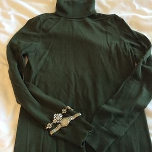 Forest green gap turtleneck sweater