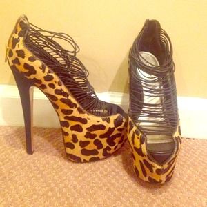 Leopard print BeBe stilettos