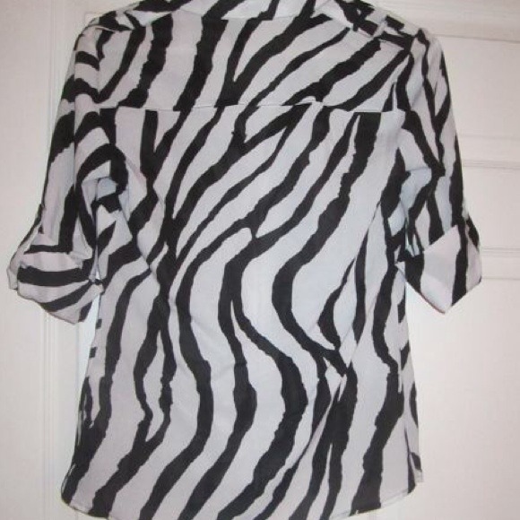 Zebra print work top - Picture 2 of 2