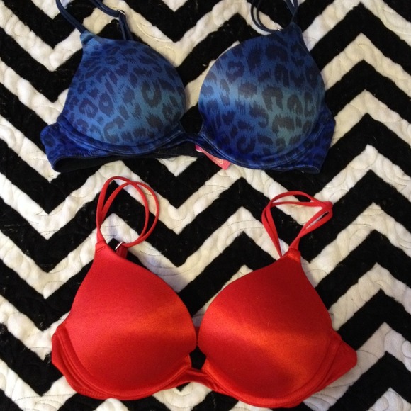 2 VS push up bras!