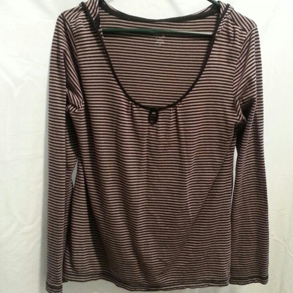 Long sleeve shirt with hoodie