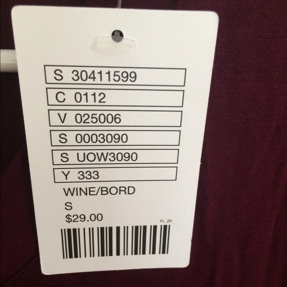 ❌SOLD❌ 🎉FLASH DEAL🎉Brand new top - Picture 2 of 4