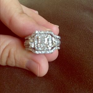 Womens Engagement Wedding Band