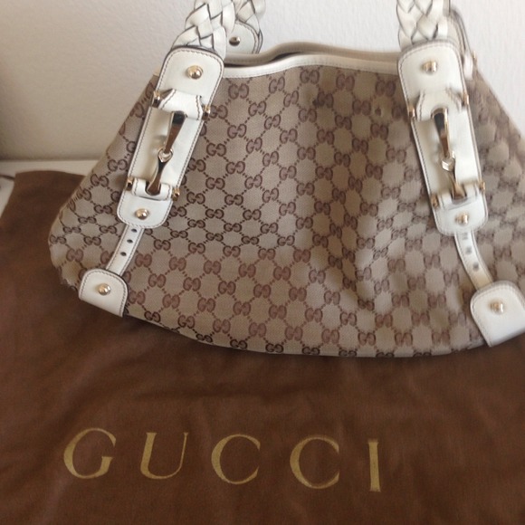 Large Gucci hobo bag. Great condition - Picture 3 of 3