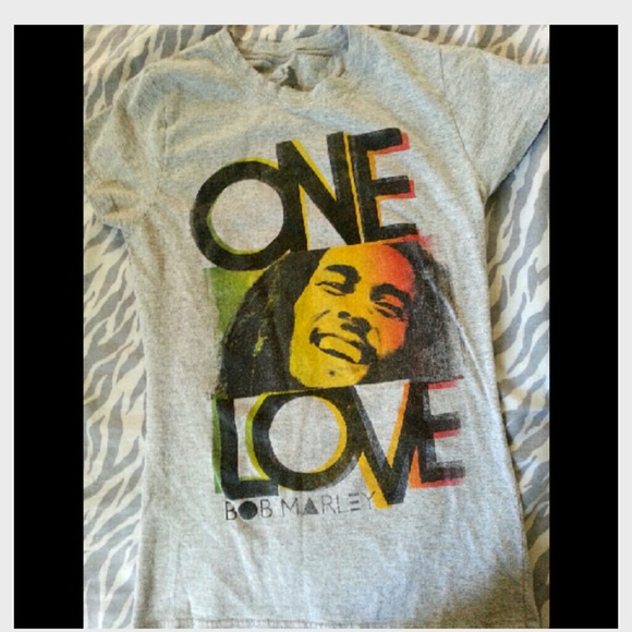 ❌ SOLD ❌ bob marley t shirt