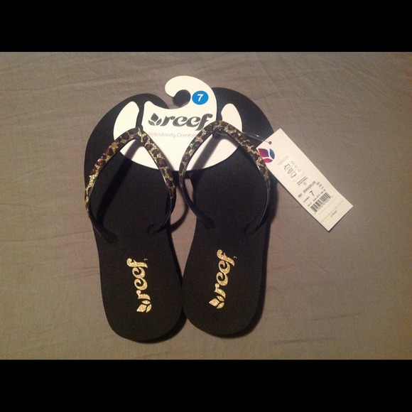 Reef Shoes - Cheetah flip flops / Leopard Sandals