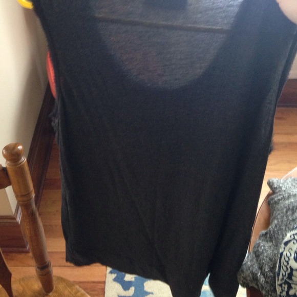 Sequined Top! - Picture 4 of 4