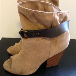 Country girl booties