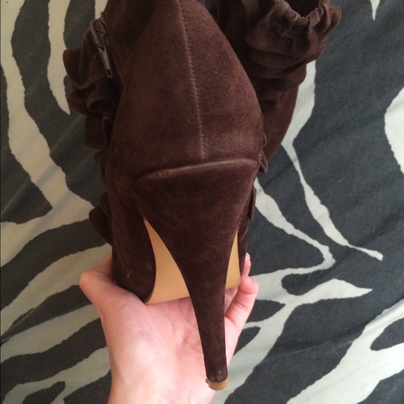 🚫🚫BUNDLED🚫🚫Brown Velvet Ruffle Booties 🍂🍁 - Picture 4 of 4