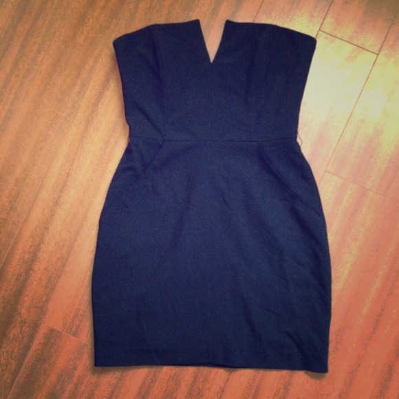 Black strapless bebe dress