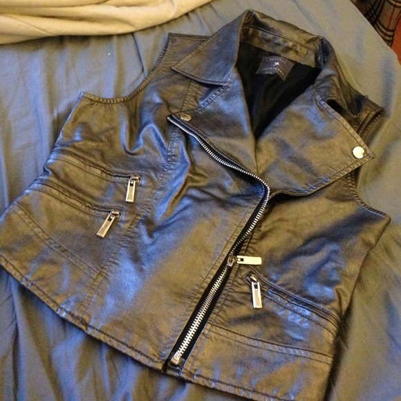 Gunmetal metallic vest
