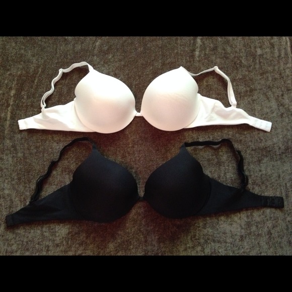 Victoria's Secret Plunge Bra 34DD