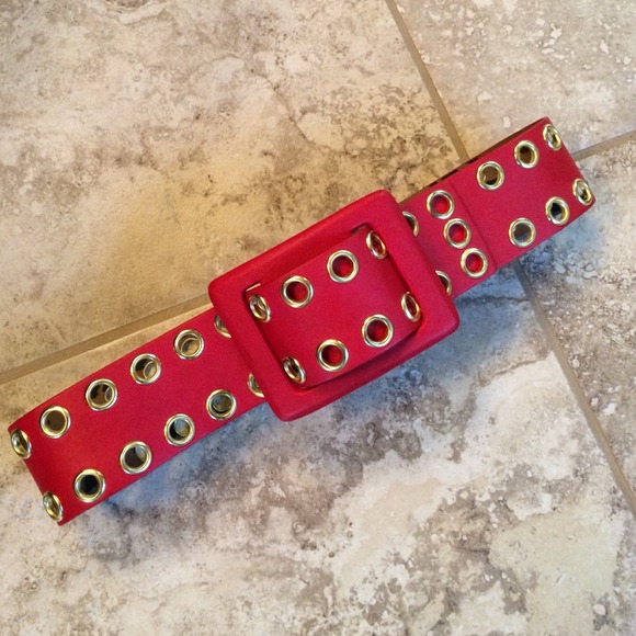 Betsey Johnson red waist belt. S/M