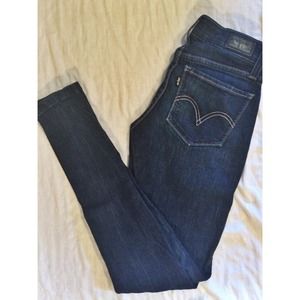 ❌Sold in bundle❌Levi's denim leggings 😍