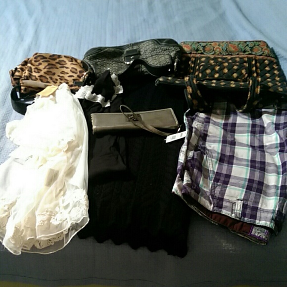 Bundel of 8 items