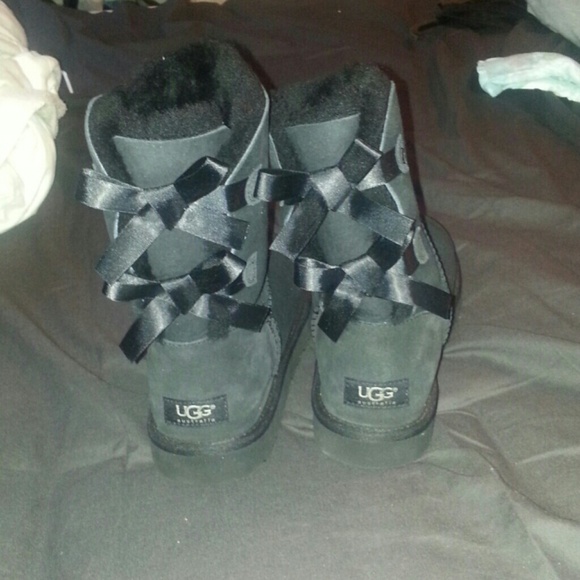 Authentic black Ugg Bailey boot!