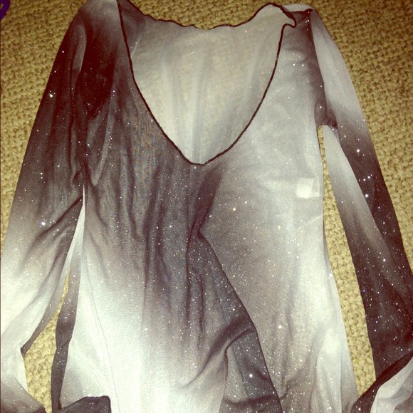 Shimmer glam LS shirt size small