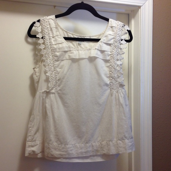 Odille white linen/cotton sleeveless top