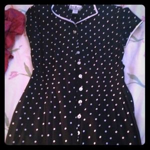 Button up polka don't dress