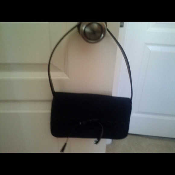 Black clutch - Picture 3 of 3