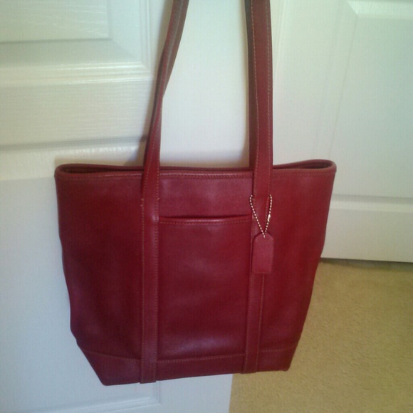 Coach Handbags - Coach Red bucket purse