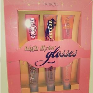 ⭐️Brand new!⭐️ Benefit high flyin' gloss set of. 6
