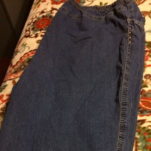 Denim Capri Pants