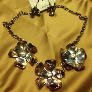 Necklace and earrings