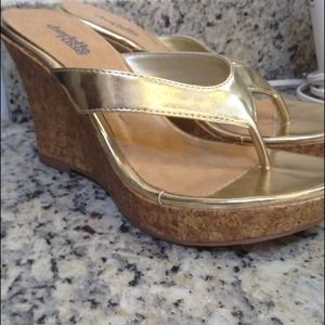 Gold flip flop wedges