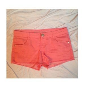 pink shorts!