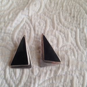 Firm‼️925 sterling silver and black onyx clips