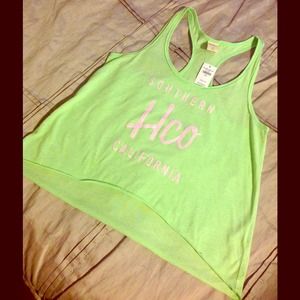 Hollister ladies top Sz L NWT
