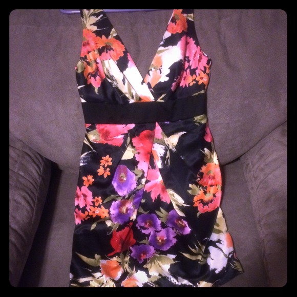 Floral dress M